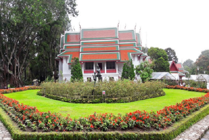 Cung Dien Mua He Phu Ping Palace