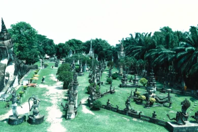 Tour lào từ Hà Nội - Vườn Tượng Phật ở Lào