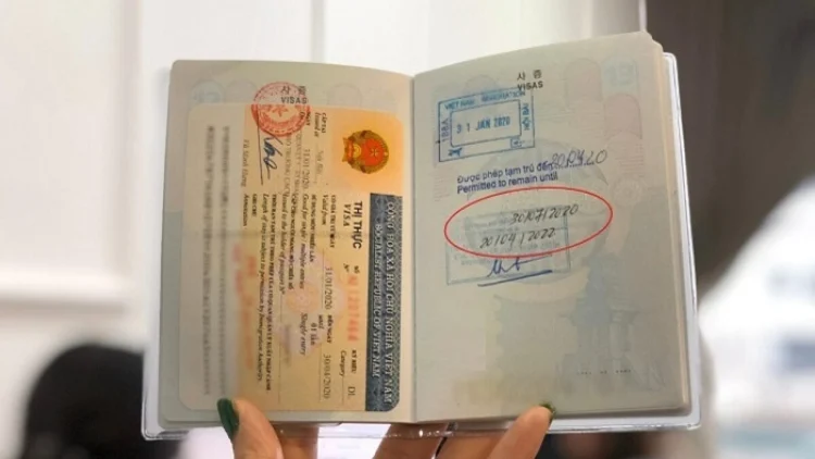 Sử dụng dịch vụ gia hạn visa Việt Nam giúp bạn tiết kiệm được nhiều thời gian